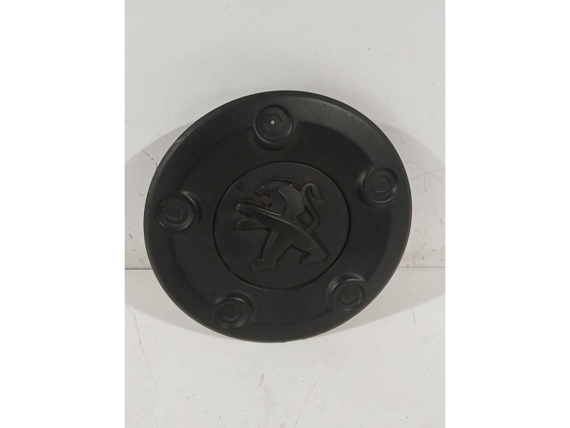 Recambio de tapacubos para peugeot referencia OEM IAM 9677413577  