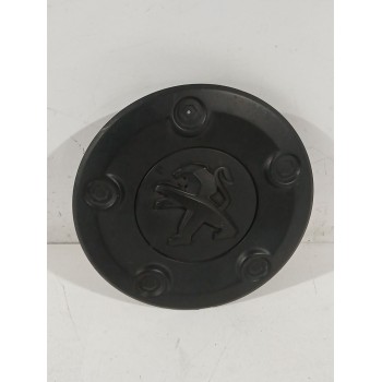 Recambio de tapacubos para peugeot referencia OEM IAM 9677413577  