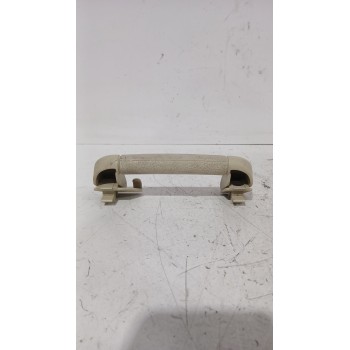 Recambio de asidero techo trasero izquierdo para lancia musa (350_) 1.4 (350.axf1a) referencia OEM IAM 735401831  