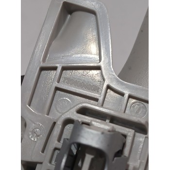 Recambio de asidero techo trasero derecho para renault referencia OEM IAM 739408460R  