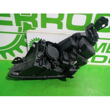 Recambio de faro derecho para » otros... modelos referencia OEM IAM 90094693  