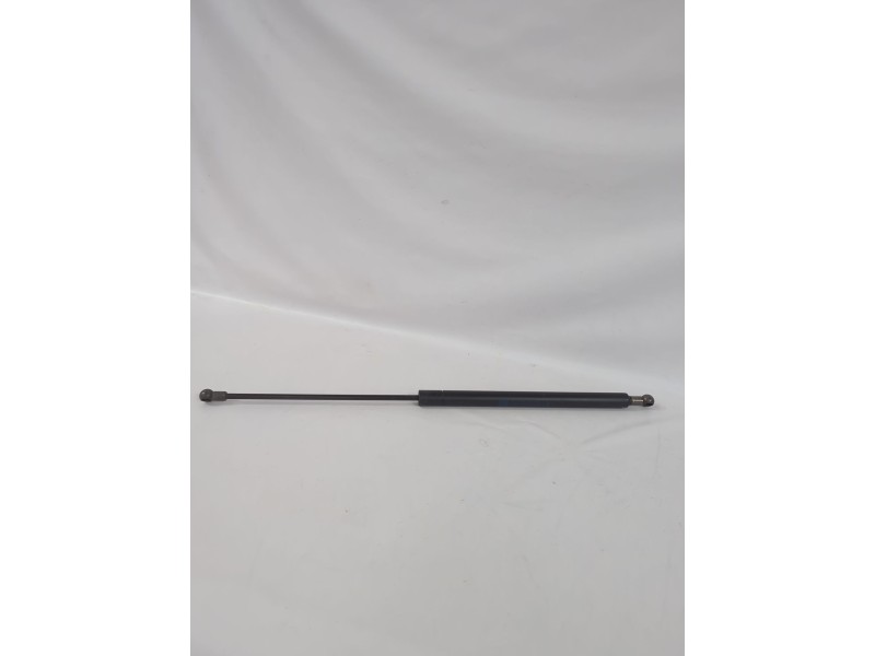 Recambio de amortiguadores maletero / porton para  referencia OEM IAM 90127136  