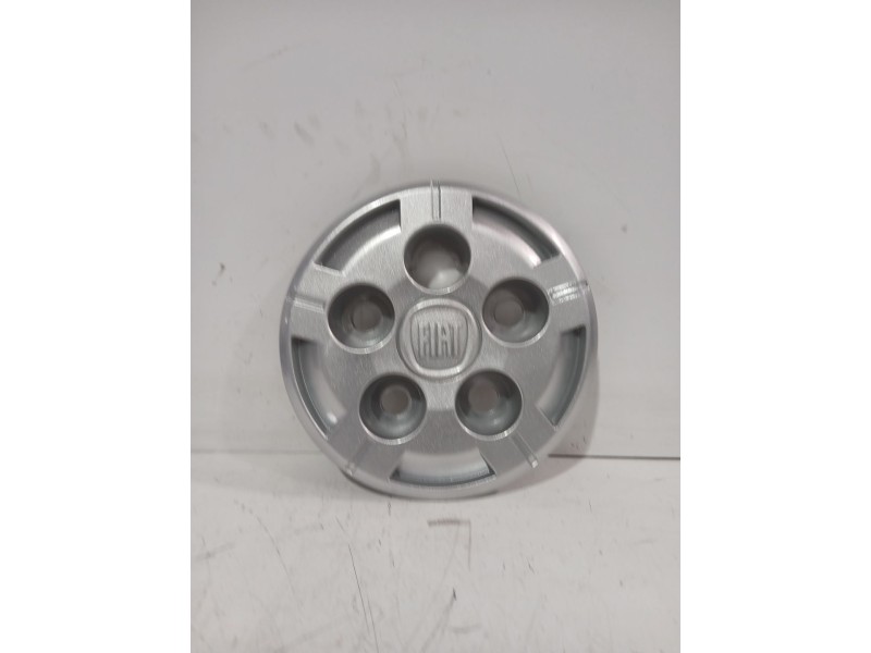 Recambio de tapacubos para fiat referencia OEM IAM 1358875080  