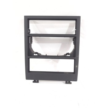 Recambio de moldura para opel referencia OEM IAM 24435557/330188061  