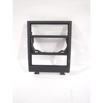 Recambio de moldura para opel referencia OEM IAM 24435557/330188061  