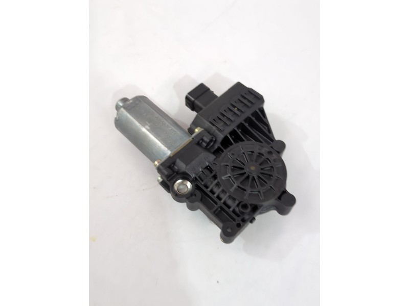 Recambio de motor elevalunas delantero izquierdo para opel referencia OEM IAM 90560431  