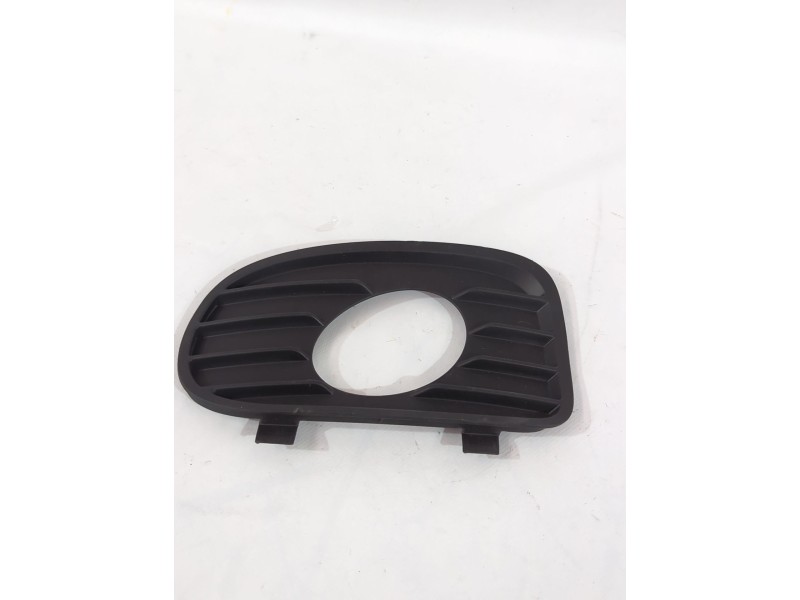 Recambio de rejilla paragolpes delantero para opel referencia OEM IAM 90548326/1400654  