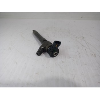 Recambio de inyector para renault trafic furgón l1h1 2,7t referencia OEM IAM 0445110546  