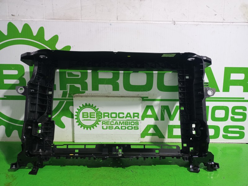 Recambio de panel frontal para » otros... modelos referencia OEM IAM 6F0805588M / NO SE ACEPTA DEVOLUCION PASADAS LAS 48 HORAS  
