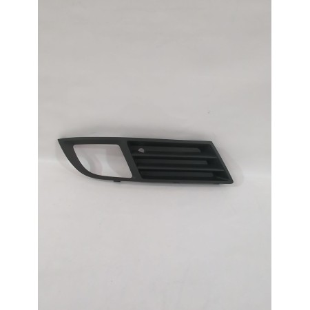 Recambio de rejilla paragolpes derecha para opel referencia OEM IAM 13182919/903000012/13205880  