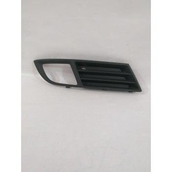 Recambio de rejilla paragolpes derecha para opel referencia OEM IAM 13182919/903000012/13205880  
