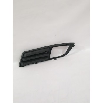 Recambio de rejilla paragolpes derecha para opel referencia OEM IAM 13182919/903000012/13205880  