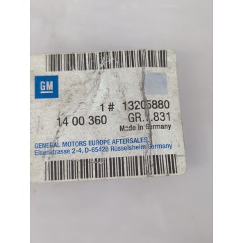 Recambio de rejilla paragolpes derecha para opel referencia OEM IAM 13182919/903000012/13205880  