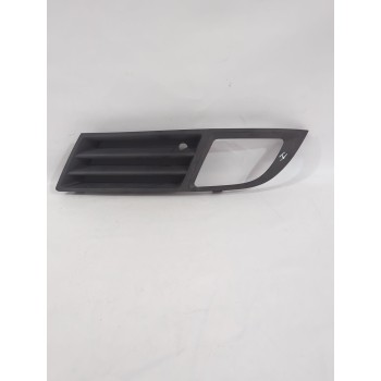 Recambio de rejilla paragolpes izquierda para opel referencia OEM IAM 13205879/13182918/551004542  