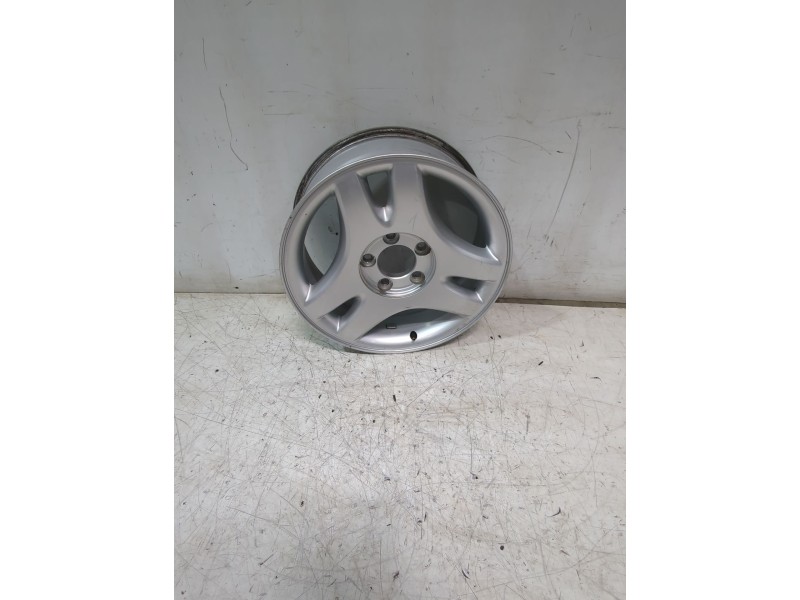 Recambio de llanta para ssangyong referencia OEM IAM 75JX18ET43  