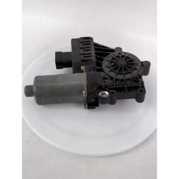 Recambio de motor elevalunas delantero izquierdo para opel referencia OEM IAM 90560431  