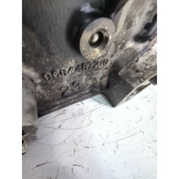 Recambio de culata para peugeot referencia OEM IAM 9684487210  