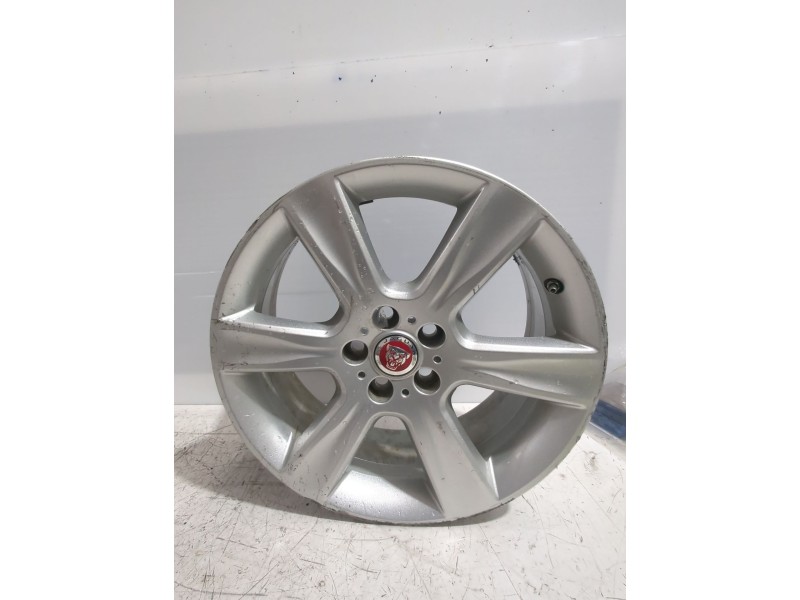 Recambio de llanta para ford referencia OEM IAM GX731007DA  