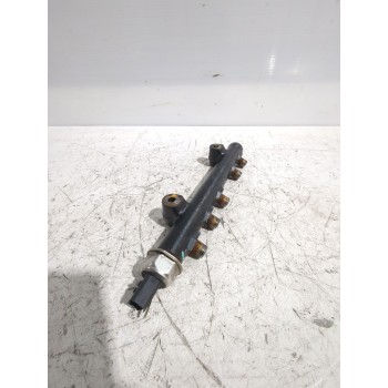 Recambio de rampa inyectora para ford referencia OEM IAM 968529758003  