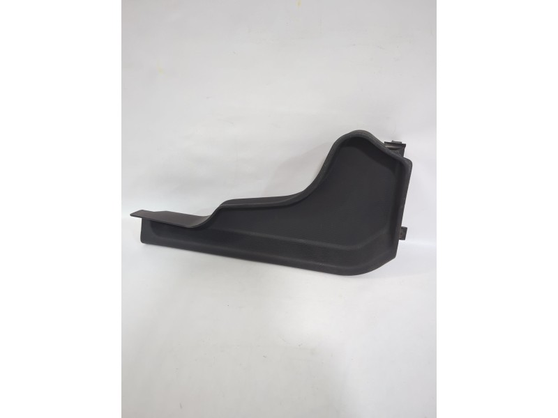 Recambio de moldura para opel referencia OEM IAM 90387721  