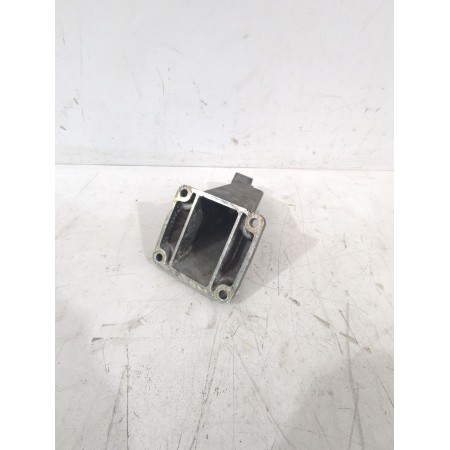Recambio de soporte motor para mercedes-benz referencia OEM IAM A606223  