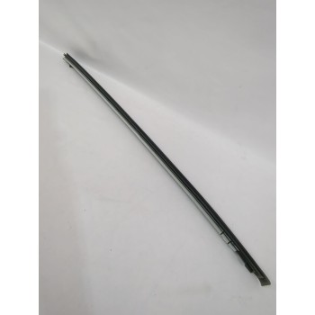 Recambio de moldura para opel referencia OEM IAM 024423574/24423575  