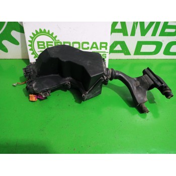 Recambio de caja reles / fusibles para audi a6 berlina (4f2) 2.4 referencia OEM IAM 4F1937503A  