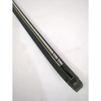 Recambio de moldura para opel referencia OEM IAM 024423574/24423575  