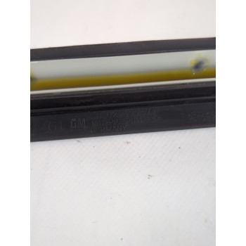Recambio de moldura para opel referencia OEM IAM 024423574/24423575  