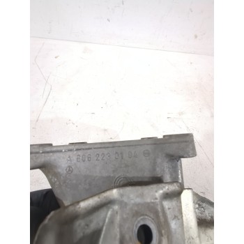 Recambio de soporte motor para mercedes-benz referencia OEM IAM A6062230104  