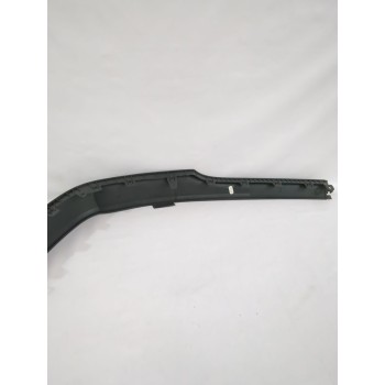 Recambio de moldura para opel referencia OEM IAM 13115110/13106650/551004542  
