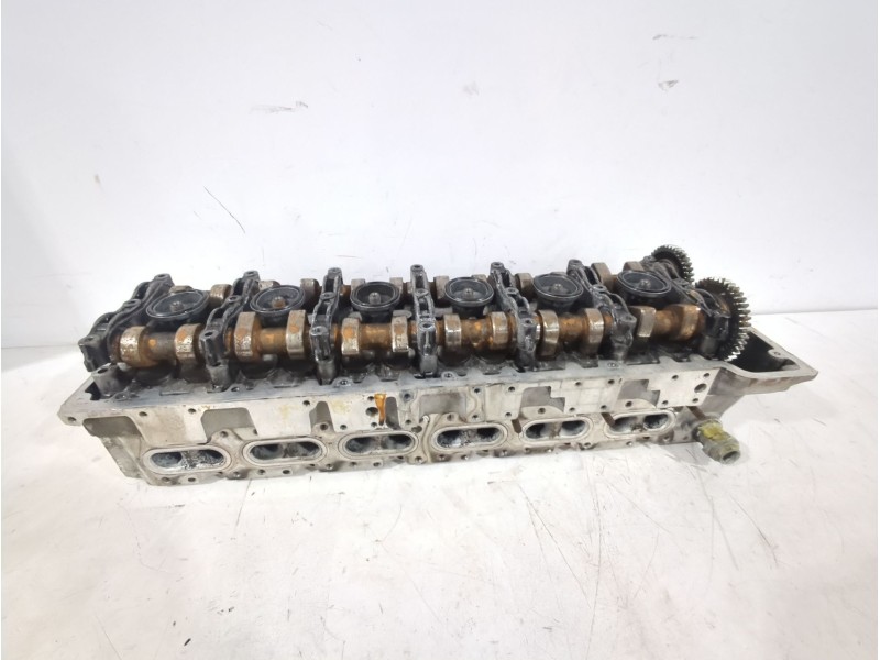 Recambio de culata para mercedes-benz referencia OEM IAM R6060160801  