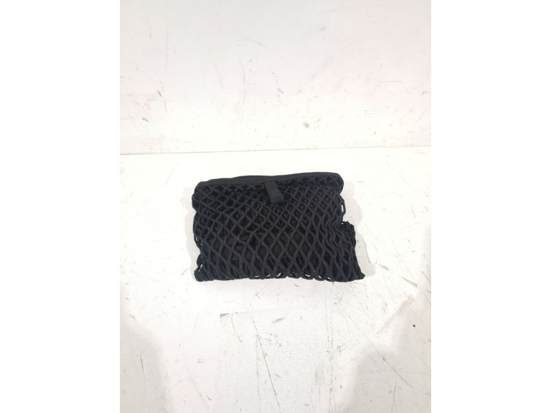 Recambio de red maletero para mercedes-benz referencia OEM IAM A2538600900  