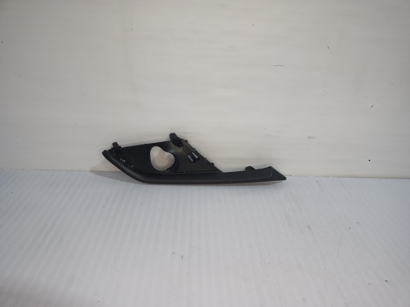 Recambio de moldura para » otros... modelos referencia OEM IAM D10J50C11  