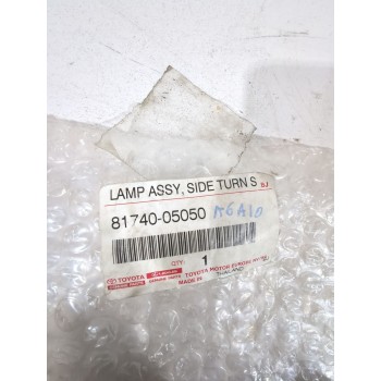 Recambio de piloto intermitente izquierdo para toyota referencia OEM IAM 8174005050A6A10  