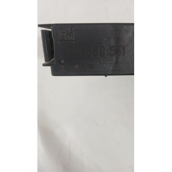 Recambio de caja reles / fusibles para opel astra g hatchback (t98) 1.6 (f08, f48) referencia OEM IAM 90589541  