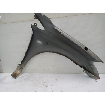 Recambio de aleta delantera izquierda para ssangyong kyron 2.0 xdi referencia OEM IAM 5181108C00  