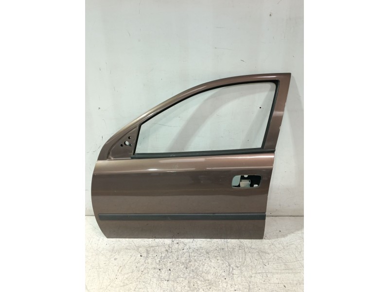 Recambio de puerta delantera izquierda para opel astra g hatchback (t98) 1.6 (f08, f48) referencia OEM IAM 13116451  