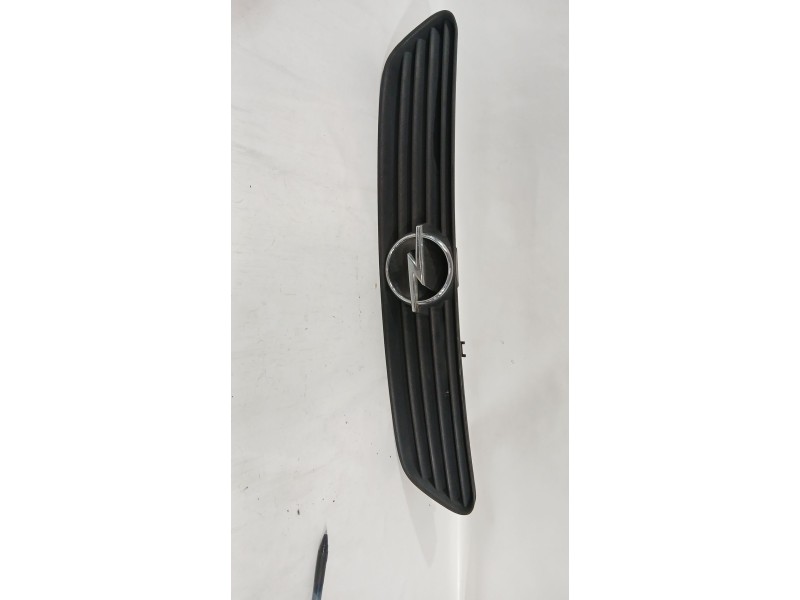 Recambio de rejilla paragolpes delantero para opel astra g hatchback (t98) 1.6 (f08, f48) referencia OEM IAM 90547393/90588120  