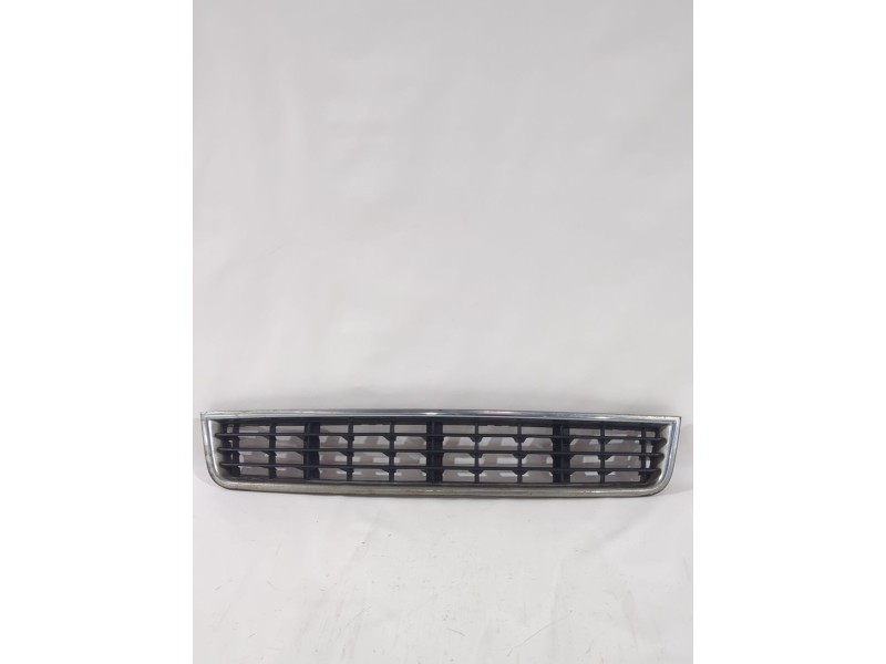 Recambio de rejilla paragolpes central para audi a4 b6 (8e2) 2.0 referencia OEM IAM 8E080764701C  