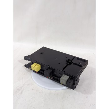 CAJA RELES / FUSIBLES 0025457801/5DK00797400 