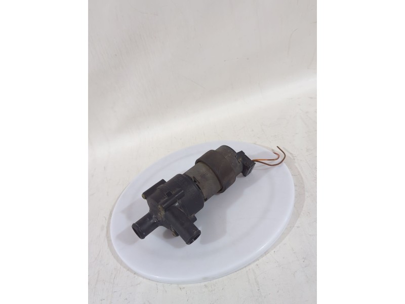 Recambio de bomba agua para mercedes-benz clase c (w203) c 200 kompressor (203.045) referencia OEM IAM 2038350064  