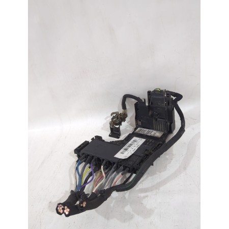 Recambio de caja reles / fusibles para peugeot 508 i (8d_) 2.0 bluehdi 150 referencia OEM IAM 9800223680  