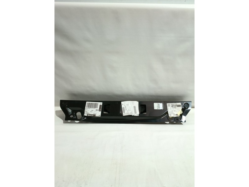 Recambio de revestimiento faldon trasero para renault referencia OEM IAM 791023209R  