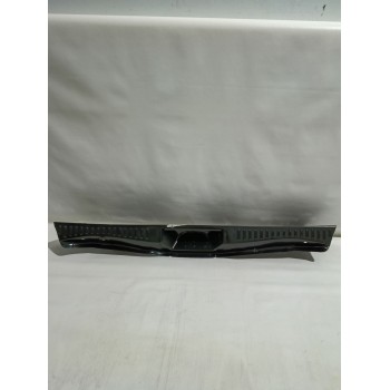Recambio de revestimiento faldon trasero para renault referencia OEM IAM 791023209R  