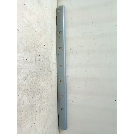 Recambio de faldon lateral para rover 400 ii hatchback (rt) 414 si referencia OEM IAM DDJ100140  