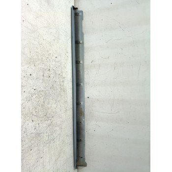 Recambio de faldon lateral para rover 400 ii hatchback (rt) 414 si referencia OEM IAM DDJ100140  