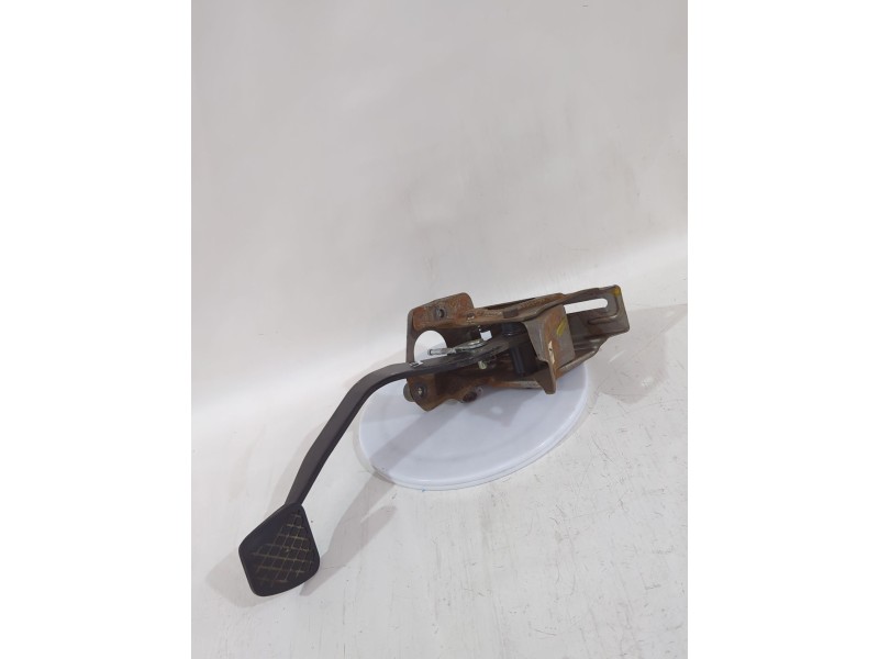 Recambio de pedal embrague para rover 400 ii hatchback (rt) 414 si referencia OEM IAM SUB100200PMP  