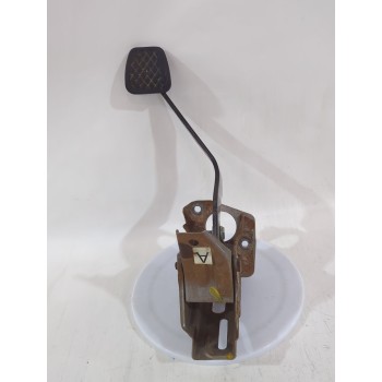Recambio de pedal embrague para rover 400 ii hatchback (rt) 414 si referencia OEM IAM SUB100200PMP  