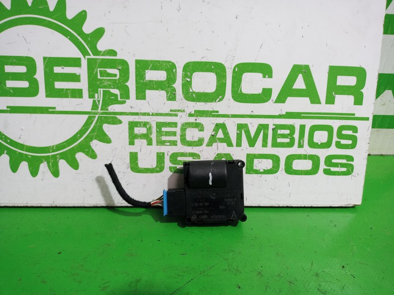 Recambio de motor apertura trampilla para audi a6 berlina (4f2) 2.4 referencia OEM IAM 4F0820511A  